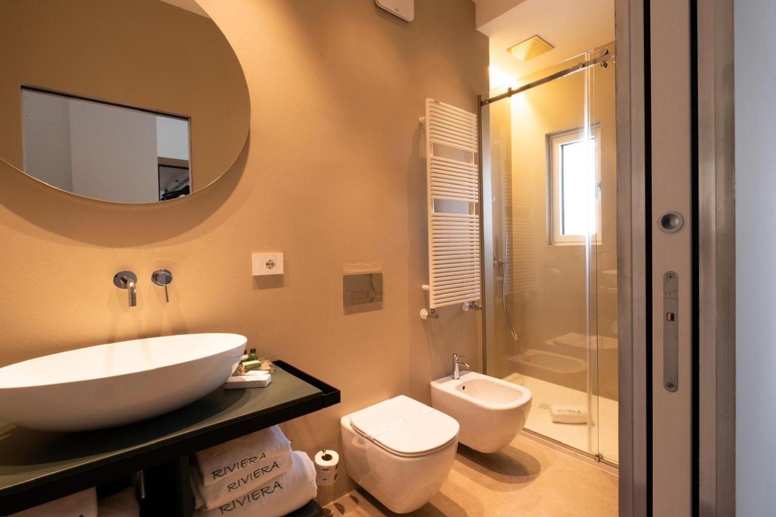 Riviera Apulian Rooms Бари Экстерьер фото